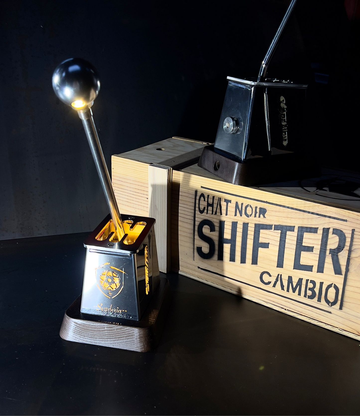 Shifter Desk Light - Scuderia
