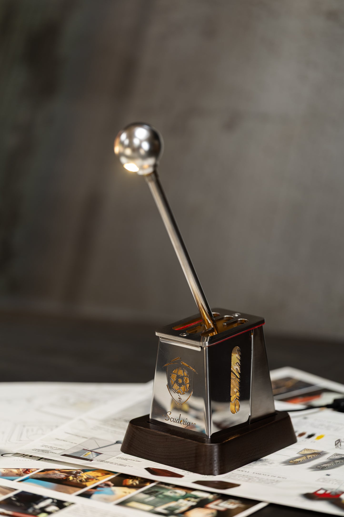 Shifter Desk Light - Scuderia